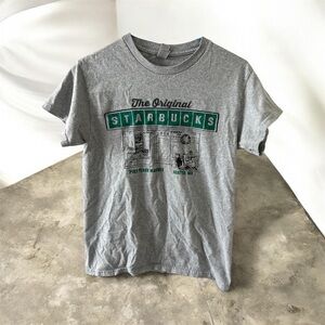 Vintage Style Starbucks Pike Place Market Graphic Tee Gray Gildan Small Coffee